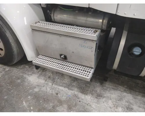 Battery Box PETERBILT 579 LKQ Thompson Motors - Wykoff