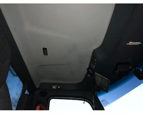 Peterbilt 579 Body, Misc. Parts