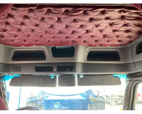 Peterbilt 579 Body, Misc. Parts