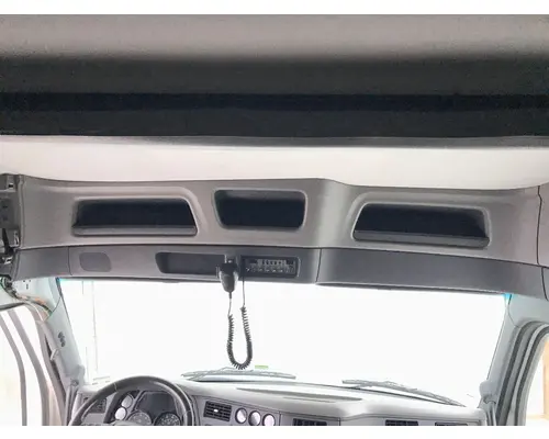 Peterbilt 579 Body, Misc. Parts