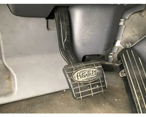 Peterbilt 579 Body, Misc. Parts