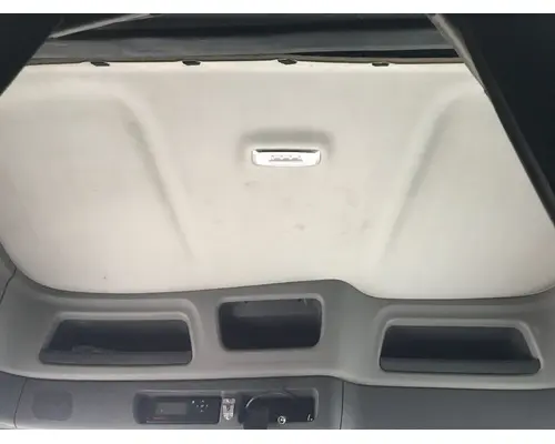 Peterbilt 579 Body, Misc. Parts