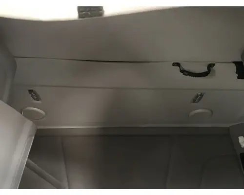 Peterbilt 579 Body, Misc. Parts