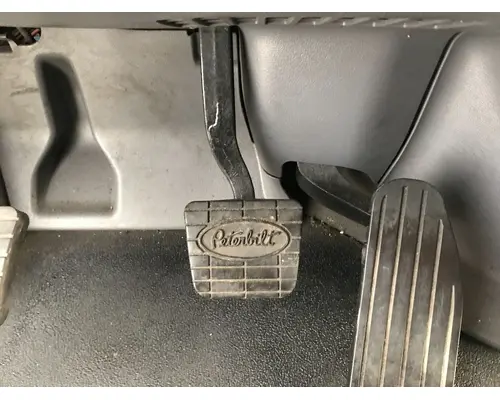 Peterbilt 579 Body, Misc. Parts