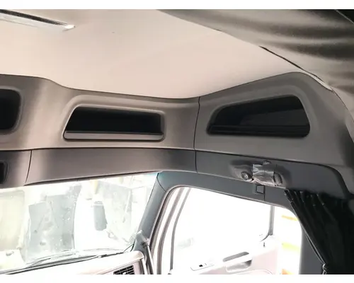 Peterbilt 579 Body, Misc. Parts