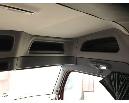 Peterbilt 579 Body, Misc. Parts