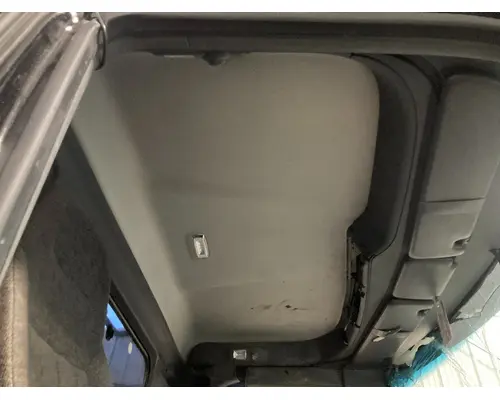 Peterbilt 579 Body, Misc. Parts