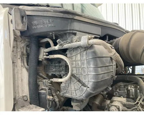 Peterbilt 579 Body, Misc. Parts