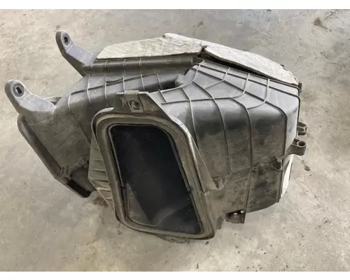 Peterbilt 579 Body, Misc. Parts