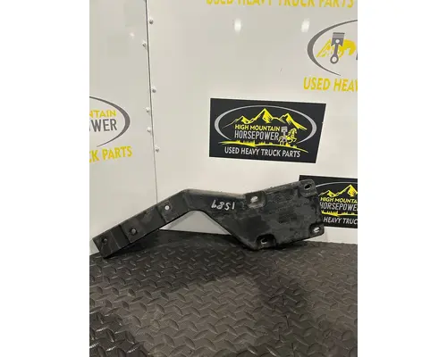 Brackets, Misc. PETERBILT 579 High Mountain Horsepower