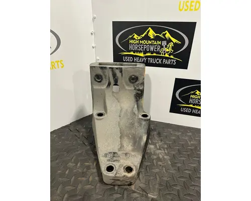 Brackets, Misc. PETERBILT 579 High Mountain Horsepower