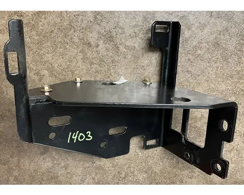 Brackets, Misc. PETERBILT 579 High Mountain Horsepower