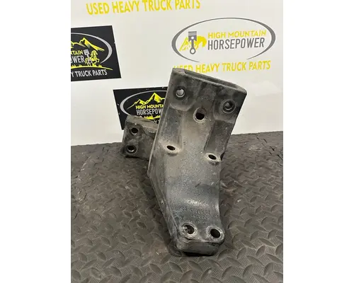 Brackets, Misc. PETERBILT 579 High Mountain Horsepower