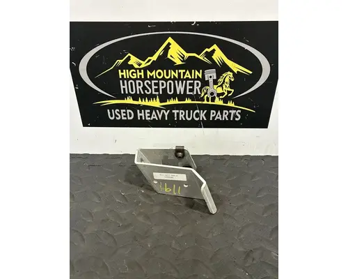 Brackets, Misc. PETERBILT 579 High Mountain Horsepower