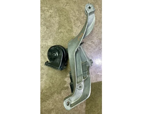 Brackets, Misc. PETERBILT 579 HIGH MOUNTAIN HORSEPOWER
