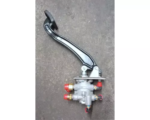 Brake Parts, Misc. Front PETERBILT 579 Garabedian Equipment Company, Inc - Fresno