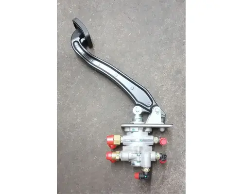 Brake Parts, Misc. Front PETERBILT 579 Geco - Fresno