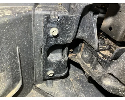 Peterbilt 579 Bumper Assembly, Front