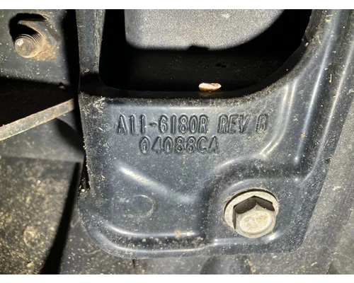Peterbilt 579 Bumper Assembly, Front