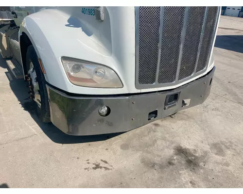 Peterbilt 579 Bumper Assembly, Front