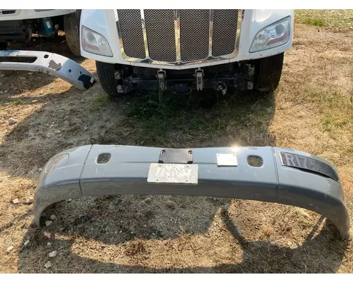 Peterbilt 579 Bumper Assembly, Front