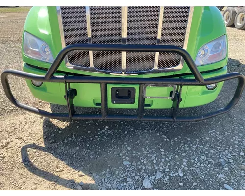 Peterbilt 579 Bumper Assembly, Front