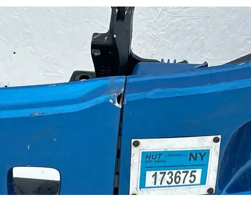 Peterbilt 579 Bumper Assembly, Front