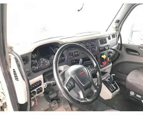 Peterbilt 579 Cab Assembly