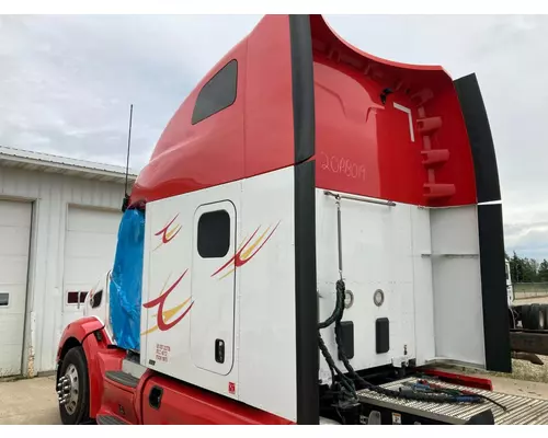 Peterbilt 579 Cab Assembly