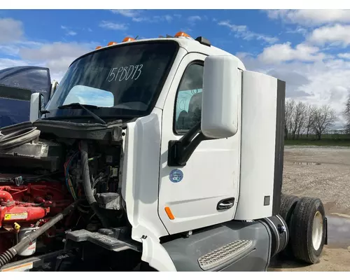 Peterbilt 579 Cab Assembly