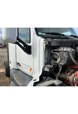 Peterbilt 579 Cab Assembly