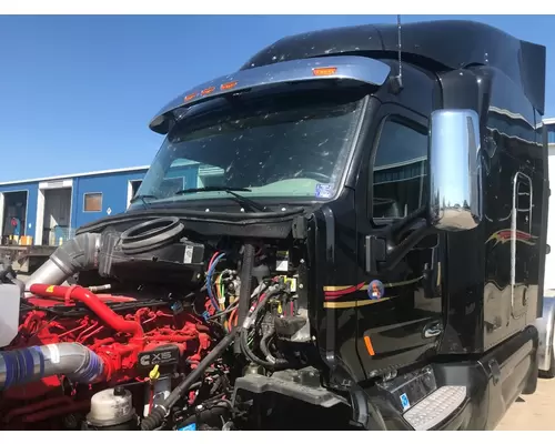 Peterbilt 579 Cab Assembly