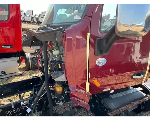 Peterbilt 579 Cab Assembly