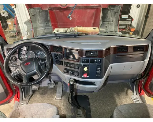 Peterbilt 579 Cab Assembly