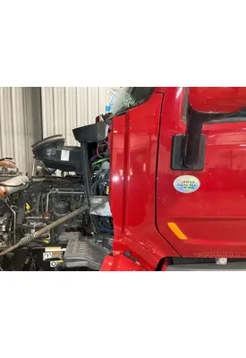 Peterbilt 579 Cab Assembly