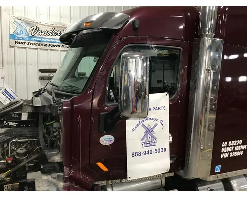 Peterbilt 579 Cab Assembly