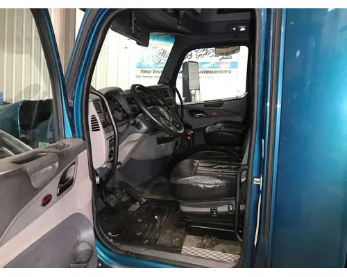 Peterbilt 579 Cab Assembly