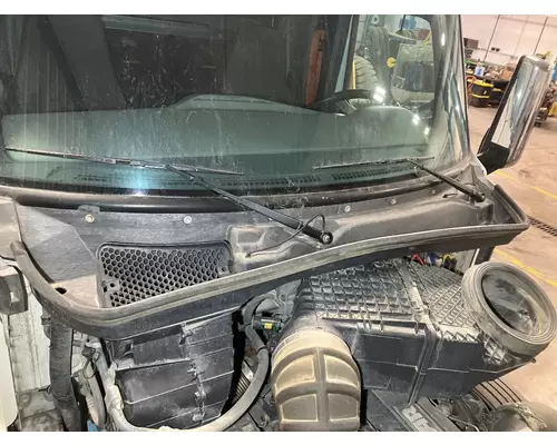 Peterbilt 579 Cab Assembly