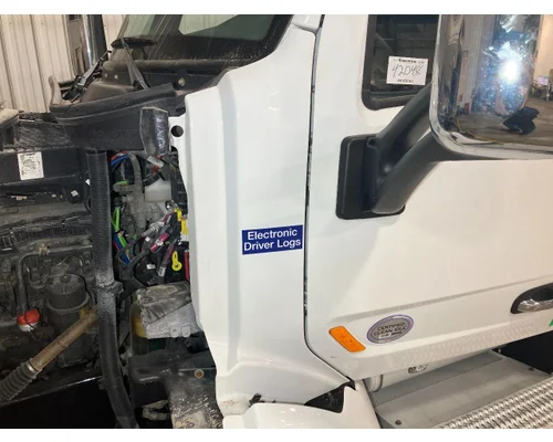 Peterbilt 579 Cab Assembly