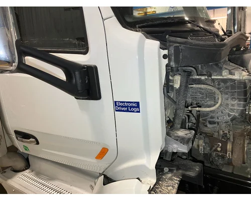 Peterbilt 579 Cab Assembly