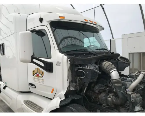 Peterbilt 579 Cab Assembly