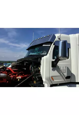 Peterbilt 579 Cab Assembly