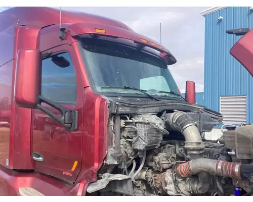 Peterbilt 579 Cab Assembly