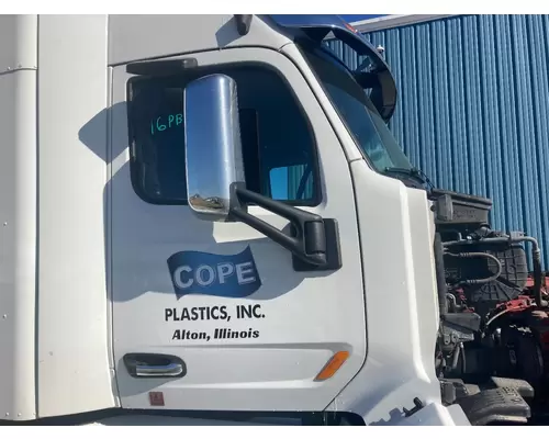 Peterbilt 579 Cab Assembly