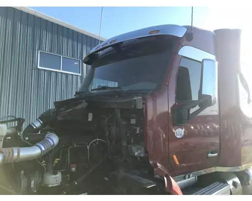 Peterbilt 579 Cab Assembly