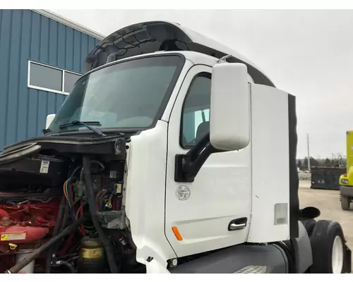 Peterbilt 579 Cab Assembly