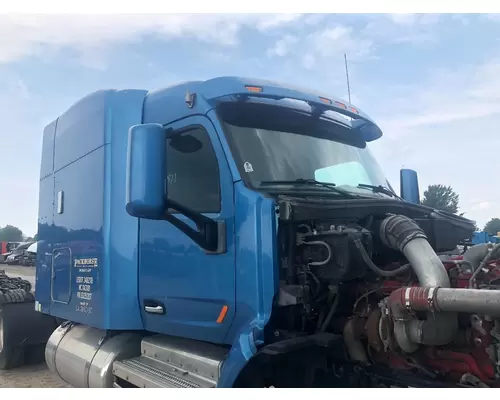 Peterbilt 579 Cab Assembly