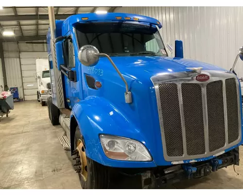 Peterbilt 579 Cab Assembly