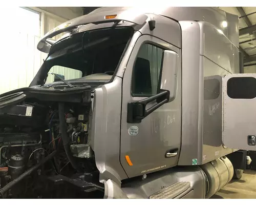 Cab Peterbilt 579 Vander Haags Inc WM