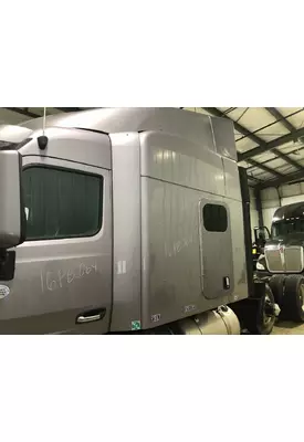 Peterbilt 579 Cab Assembly